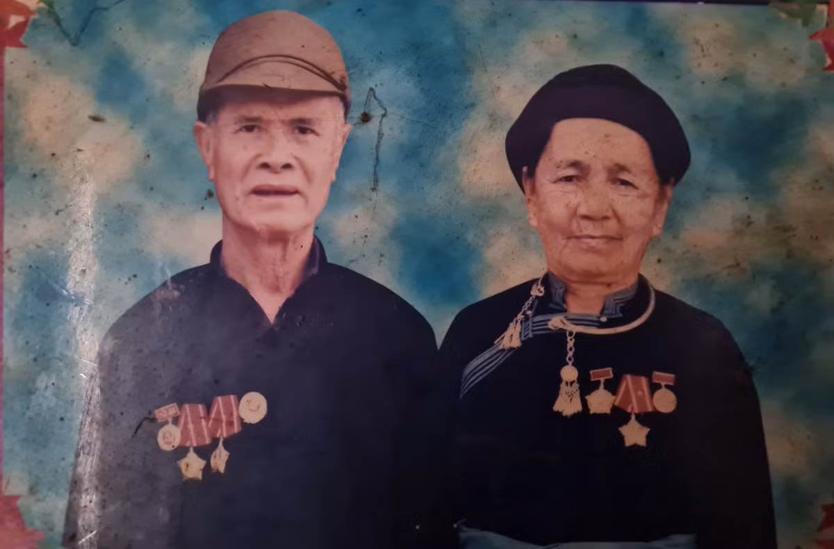 Nghe nhan Lam Van Lu: Nguoi giu hon cho dieu xoe tren “Cao nguyen trang”-Hinh-3