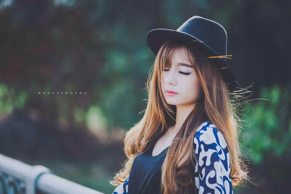 Sống nội tâm và sâu sắc nên Thanh Nhã đặc biệt nhận được sự tin tưởng từ phía bạn bè. Cô bạn 9X chia sẻ, cô thường xuyên là chỗ dựa tinh thần, là nơi dốc bầu tâm sự của bạn bè trong lớp.