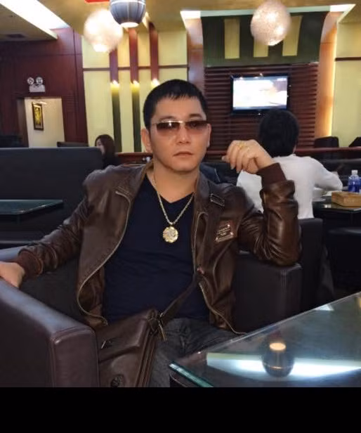 Được biết anh Hà đã cùng hai người bạn khác lên ý tưởng, thuê lại quầy bán bánh mỳ trên đường gần cầu Phù Đổng, Bắc Ninh và thực hiện quay clip bằng điện thoại trong thời gian rất ngắn. Mục đích chính của loạt clip này được anh Hà cho biết là giúp mọi người có được sự thoải mái và tiếng cười vui vẻ.