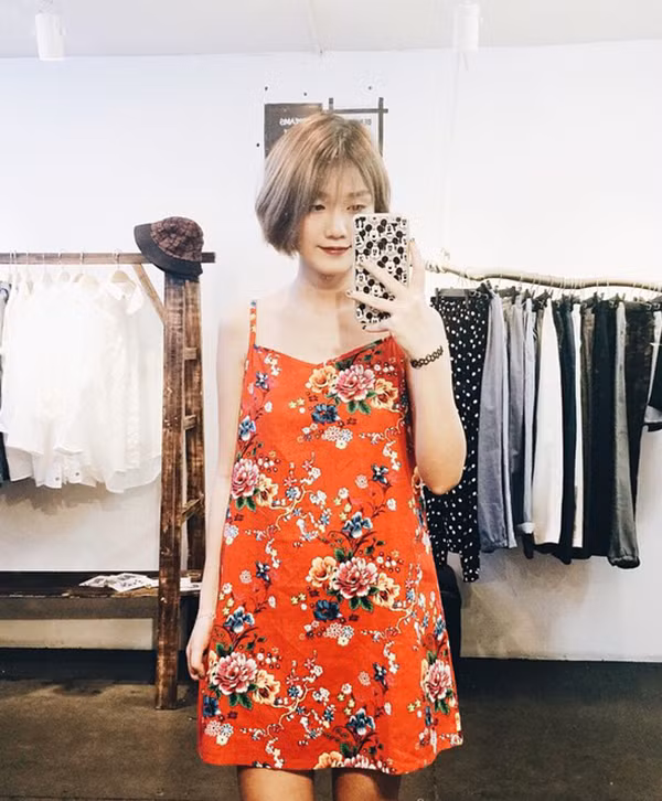 Với óc sáng tạo của thế hệ trẻ, những thứ tưởng chừng như cổ lỗ sĩ hay đã "lui vào dĩ vãng" nay lại sống dậy, đầy sinh động và được tô điểm thêm để trở thành những phong cách mới, thể hiện cá tính của giới trẻ.