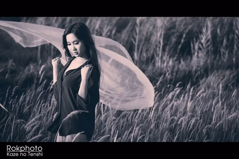 Đến nay, nhờ tích cực kinh doanh trên mạng và sở hữu ngoại hình giống Hương Tràm, Lãi Lãi có số lượng người theo dõi trên mạng khá lớn.