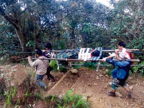 Dong dat 6,0 do richter tan cong Malaysia, 11 nguoi chet