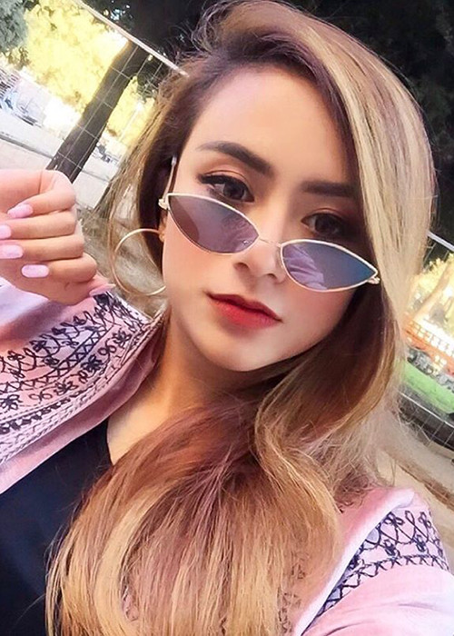 Nữ diễn viên không may bị sóng thần cuốn trôi và mất tích.