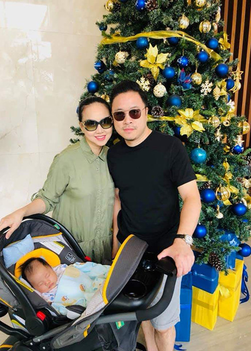 Cậu nhóc chính là trái ngọt đầu tiên của cuộc hôn nhân Đinh Ngọc Diệp và Victor Vũ.