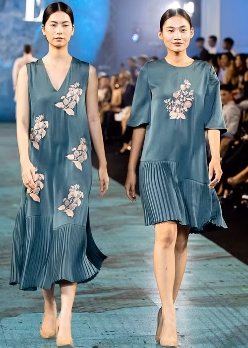 Bộ sưu tập Hà Tăng vừa giới thiệu mang tên “Under the moonlight - Dưới ánh trăng”.