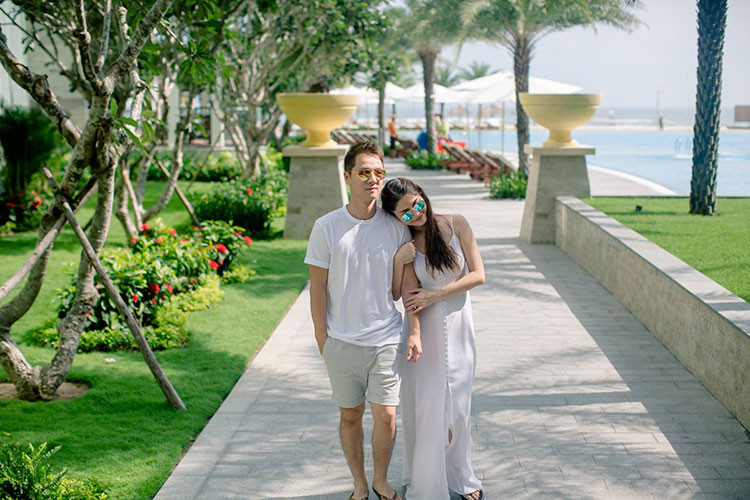 Về chung một nhà nhiều năm và có với nhau hai cậu con trai, Đăng Khôi - Thuỷ Anh vẫn thường xuyên hẹn hò. Giữa showbiz Việt nhiều cặp đôi chia tay dù yêu nhau dài đằng đẵng, gia đình Đăng Khôi - Thủy Anh cũng được ví như gia đình kiểu mẫu. Ảnh: FBNV