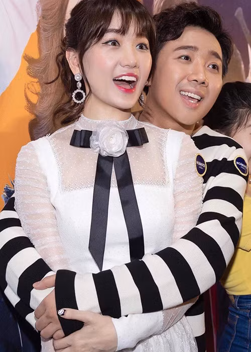 Cuộc tình giữa Hari Won và Trấn Thành đầy sóng gió cho đến khi cả hai làm đám cưới. Ảnh: FBNV