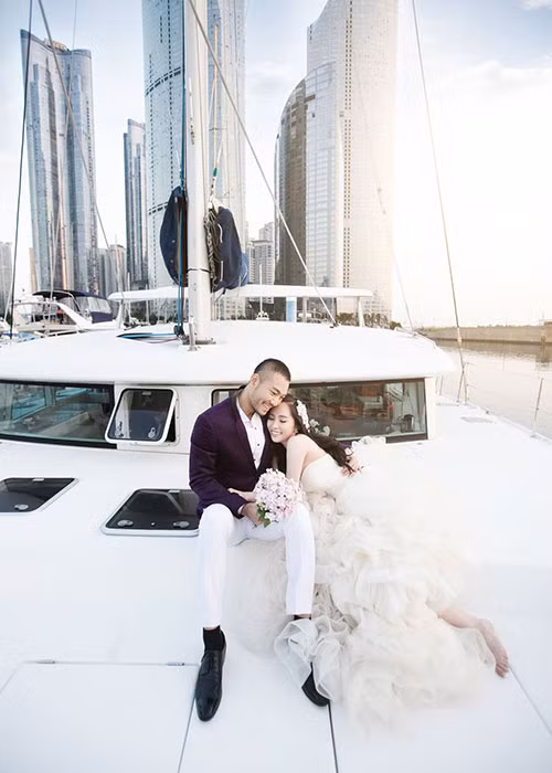 Những lúc rảnh rỗi, vợ chồng Quỳnh Nga đi du lịch trong nước và ngoài nước.