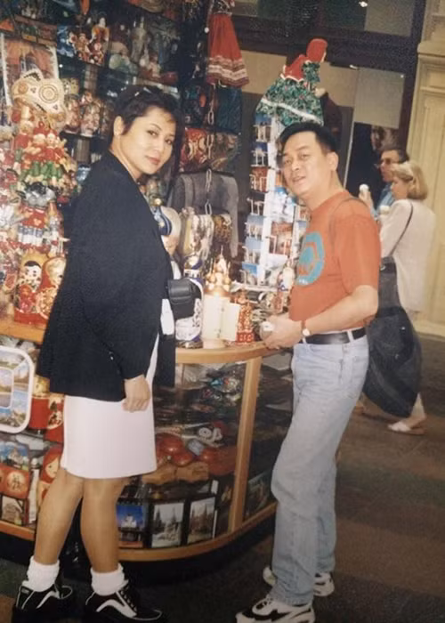 Làm việc cùng Anh Tú trong 35 năm liên tục, nghệ sĩ Minh Hằng cho hay, anh luôn quan tâm đến chất lượng nghệ thuật của vở diễn và mong mỏi các diễn viên được thể hiện hết tài năng. Ảnh: FBNV