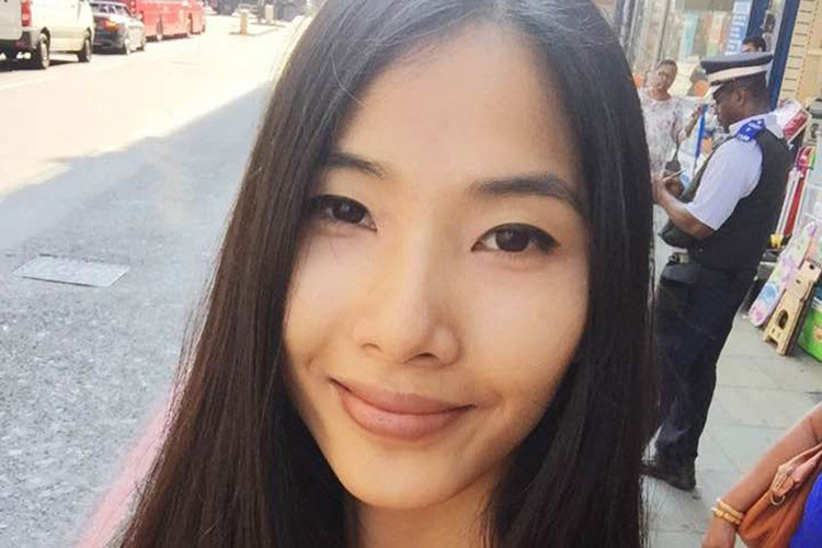 Sở hữu làn da khỏe khoắn, Hoàng Thùy vẫn toát lên thần thái của một siêu mẫu ngay cả khi không nhờ sự trợ giúp của son phấn. Ảnh: FBNV