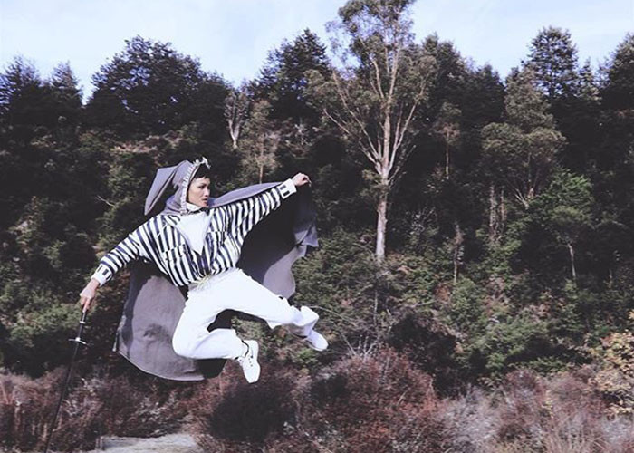 Nàng hoa hậu sinh năm 1992 đầy cá tính.