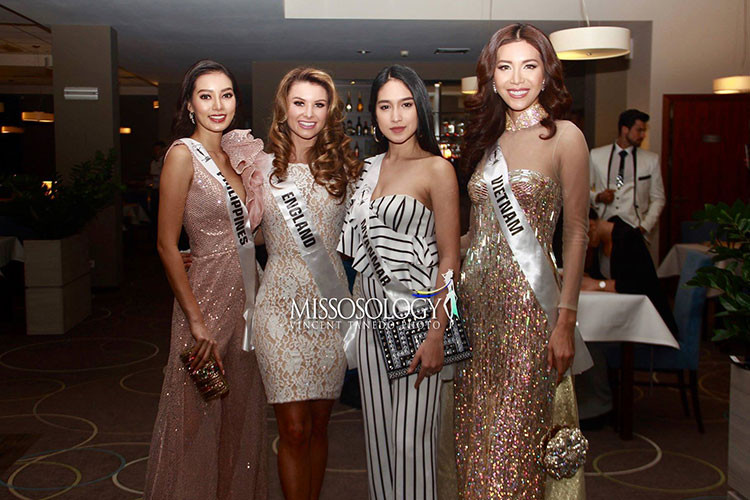 10 người đẹp dự tiệc là những gương mặt có lượng bình chọn cao nhất trên Instagram hay có clip giới thiệu đạt lượng xem ấn tượng qua kênh Youtube chính thức của cuộc thi.