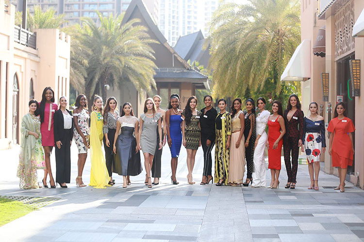 Ban tổ chức cuộc thi Miss World 2018 (Hoa hậu Thế giới) vừa công bố danh sách 10 thí sinh giành chiến thắng phần thi Thử thách đối đầu. Theo đó, các người đẹp này sẽ chắc suất vào top 30 chung cuộc. Danh sách này không có tên đại diện Việt Nam - Hoa hậu Trần Tiểu Vy.