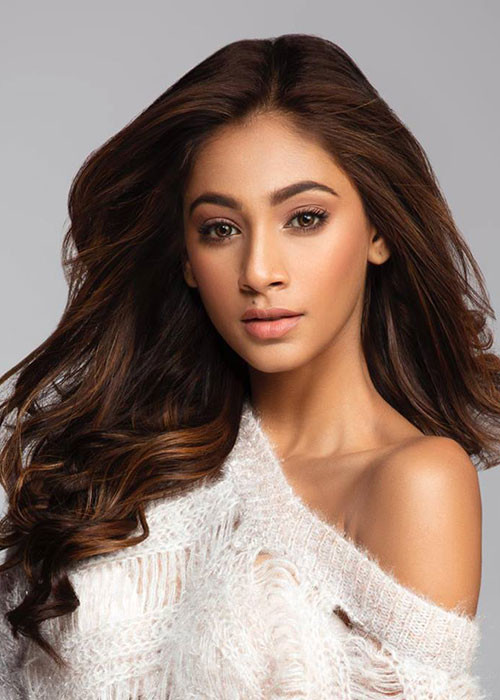 Đại diện Ấn Độ Anukreethy Vas - đối thủ của Tiểu Vy ở vòng 1 phần thi Thử thách đối đầu cũng giành vé vào top 30.