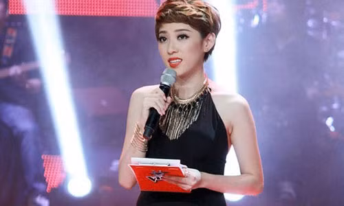 Tu su co Qua Bong Vang 2018, MC Viet bao gio het kem duyen?-Hinh-3