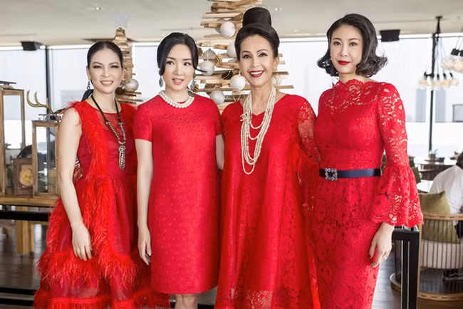 Mỗi lần sinh nhật, nữ diễn viên 6X thường tổ chức ở những địa điểm là nhà hàng, khách sạn sang trọng và xa hoa.