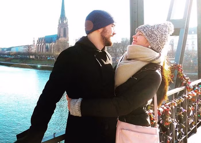 Clint Bondad chia sẻ bạn gái là nữ hoàng, là tất cả đối với anh.