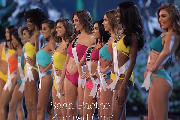 Năm nay, sân khấu bán kết đầu tư hoành tráng, mang đến những phần trình diễn mãn nhãn.