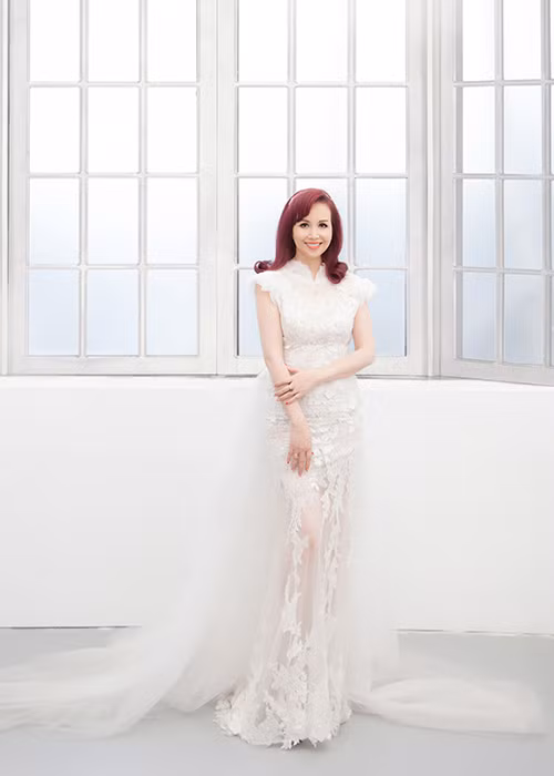 Ngoài nhan sắc, Diệu Hoa còn khiến nhiều người ghen tỵ bởi tổ ấm hạnh phúc.