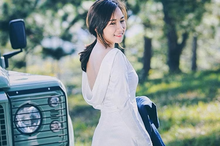 Theo tin đồn, cô dâu tên Lê Thụy Vy. Về phía Tiến Đạt, anh chưa lên tiếng về nghi vấn sắp kết hôn. Ảnh: Zing