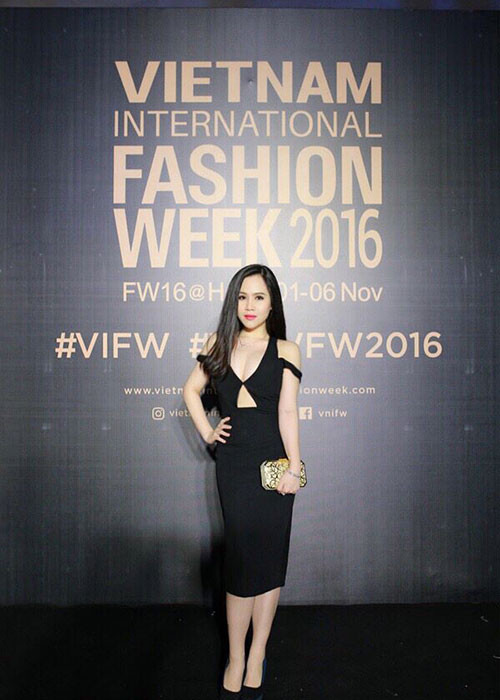 Lâu nay, nữ diễn viên phim "Thương nhớ ở ai" gắn liền với hình ảnh gợi cảm.