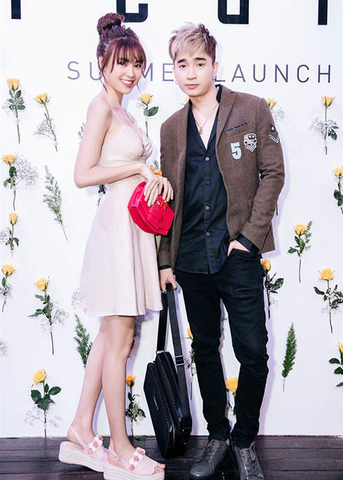 Trước câu hỏi: "Nghe nói Lan Ngọc - Chi Dân hẹn hò đúng không?" của Lâm Vỹ Dạ, vì muốn giành chiến thắng, Lan Ngọc trả lời: "Đúng rồi". Ảnh: Vietnamnet