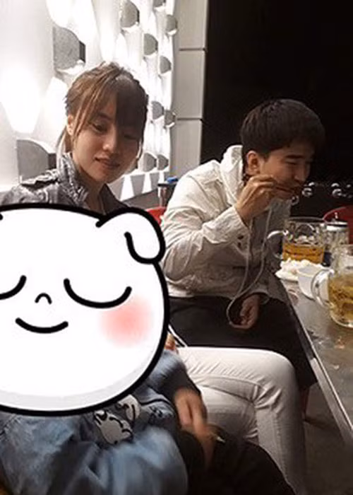 Tháng 6/2018, trong cuộc phỏng vấn trên Zing, Chi Dân khẳng định anh và Lan Ngọc chỉ là bạn bè. Ảnh: Vietnamnet