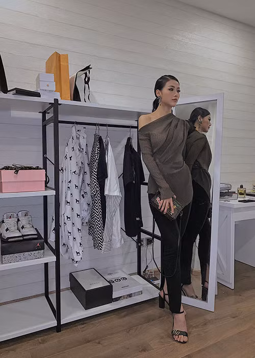 Cuộc sống của Phương Khánh sau đăng quang dường như ngày càng sang chảnh. Ảnh: FBNV