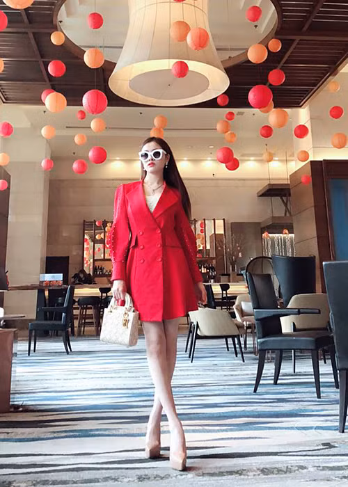 Gần đây, khi lên tiếng khẳng định không bán dâm, Thư Dung còn bày tỏ mong muốn trở lại showbiz Việt.