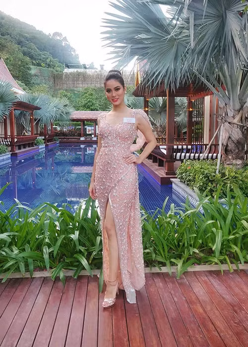 Shrinkhal tham gia không ít hoạt động thiện nguyện khi chưa đăng quang.