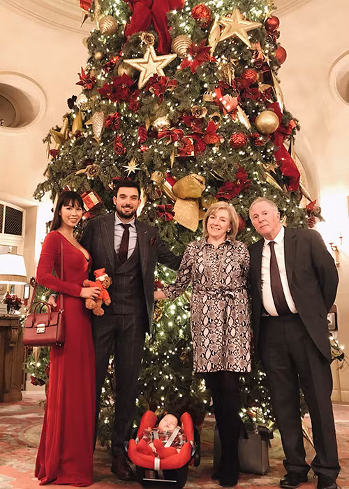 Sau 2 năm kết hôn, Hà Anh đang có tổ ấm hạnh phúc bên chồng Tây.