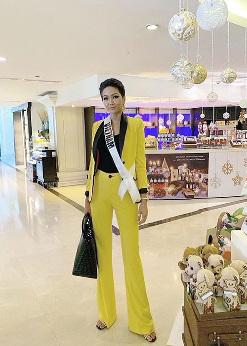 Người đẹp không ngại chọn phong cách menswear cá tính khi tham gia đấu trường nhan sắc quốc tế.