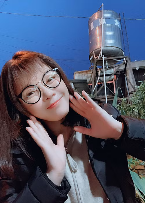 Bạn diễn màn ảnh của Lý Nhã Kỳ sẽ đóng vai chàng họa sĩ si tình.