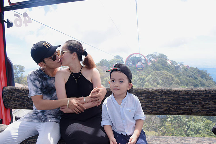 Khánh Thi khiến nhiều người ghen tỵ khi có ông xã soái ca.