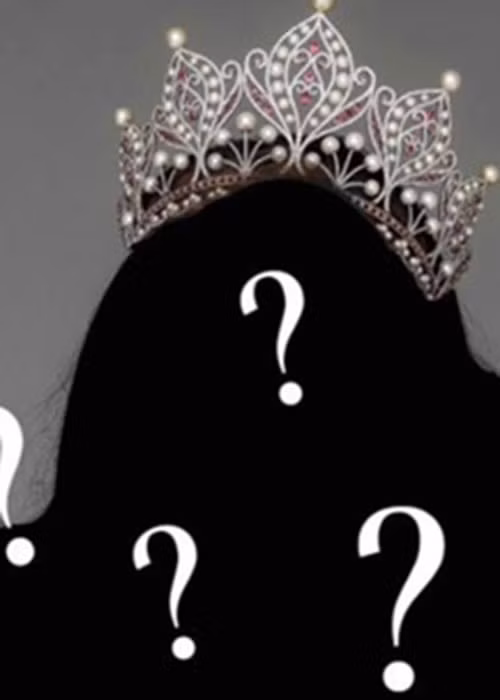 Phạm Hương còn gây ồn ào khi vướng nghi vấn là hoa hậu H bị một số tài khoản Facebook tố vô ơn với ông bầu đã làm nên tên tuổi của mình. Giữa ồn ào, Phạm Hương chia sẻ dòng tâm sự đầy ẩn ý: "Làm người, tôi chọn người tử tế". Ảnh: Kul