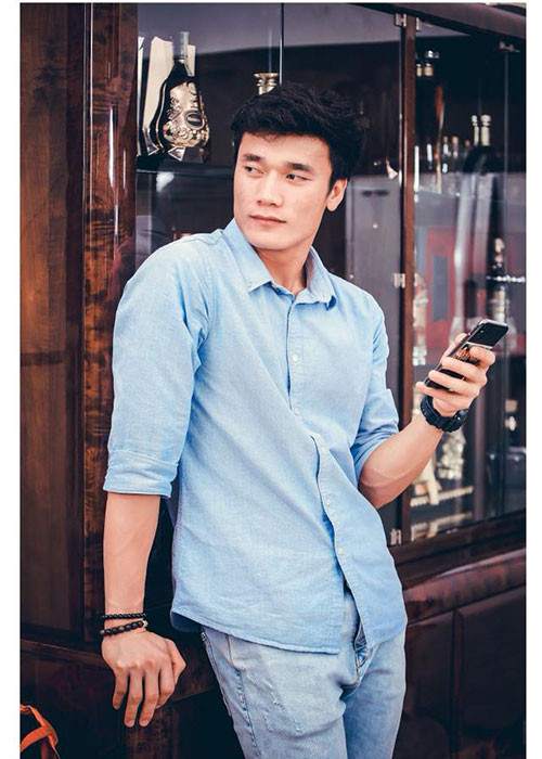 Người tình tin đồn của Bảo Anh có phong cách thời trang nam tính.