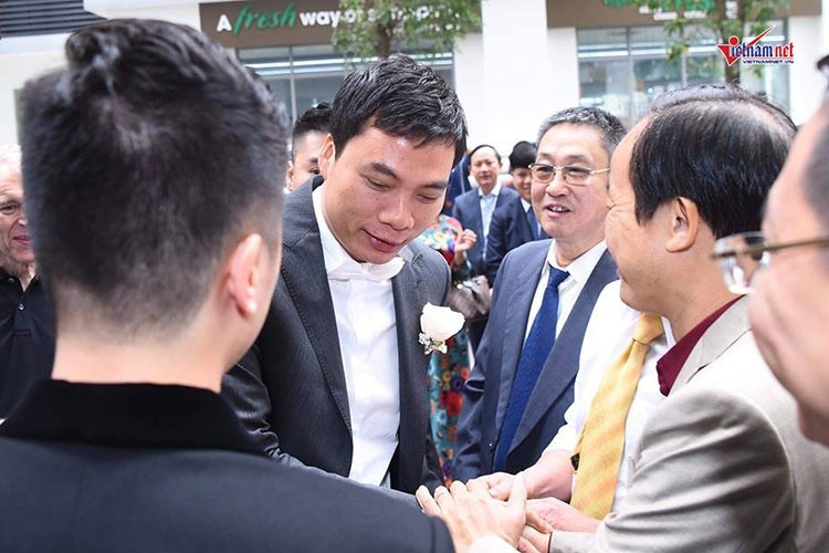 Doanh nhân Thành Phương hơn Thanh Tú đến 16 tuổi. Anh hiện là CEO một doanh nghiệp lớn ở Hà Nội. Ảnh: Vietnamnet