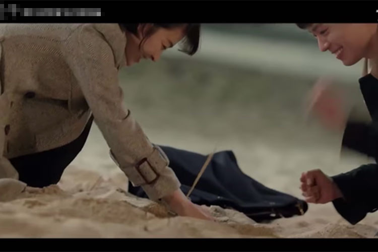 Mối tình chị em trong "Encounter" khởi đầu đầy ngọt ngào nhưng được cho là sẽ đầy éo le sau này. Ảnh: Fanpage