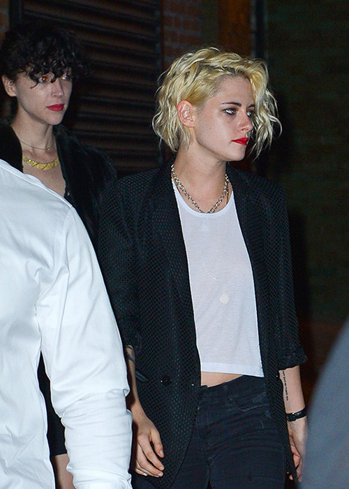 Sau khi chia tay Soko và Alicia, Kristen công khai chuyện tình cảm với ca sĩ, nhạc sĩ người Mỹ St Vincent vào giữa tháng 10/2016. 