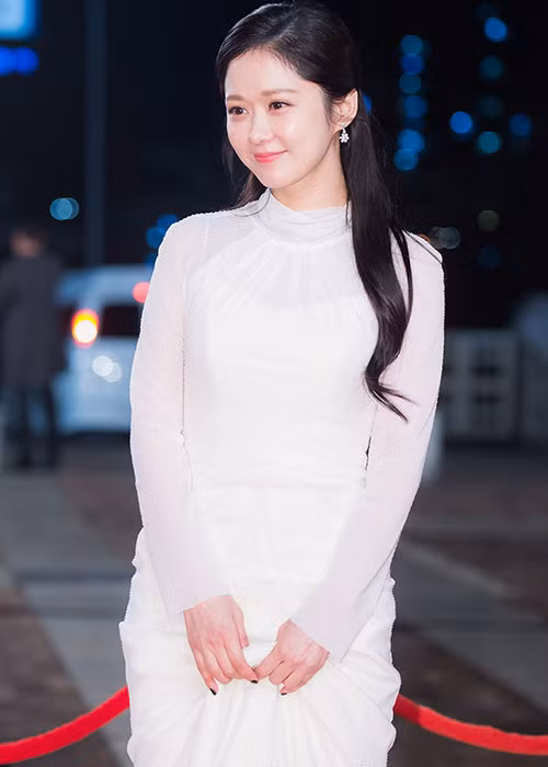 Nhan sắc ở tuổi 37 của Jang Nara khiến không ít người phải ghen tỵ. Ảnh: Top star news