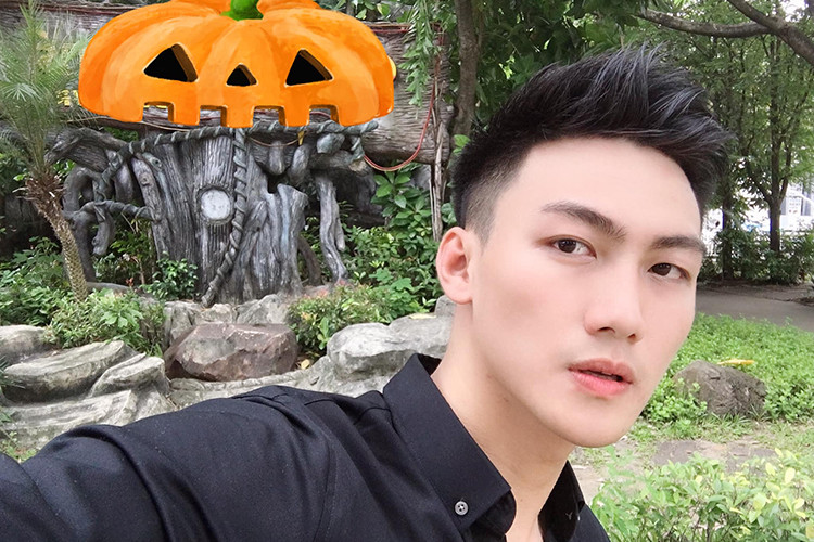 Tân quán quân The Face Trung Kiên sinh năm 1997, đến từ Hải Dương.