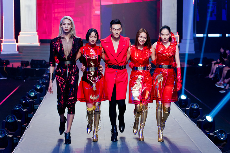 Tại cuộc thi, Trung Kiên có lợi thế ngoại hình sáng sân khấu nhưng có nhiều điểm yếu như thiếu cá tính, nói ngọng, kỹ năng yếu và chưa thực sự cầu tiến và nghiêm túc với nghề.