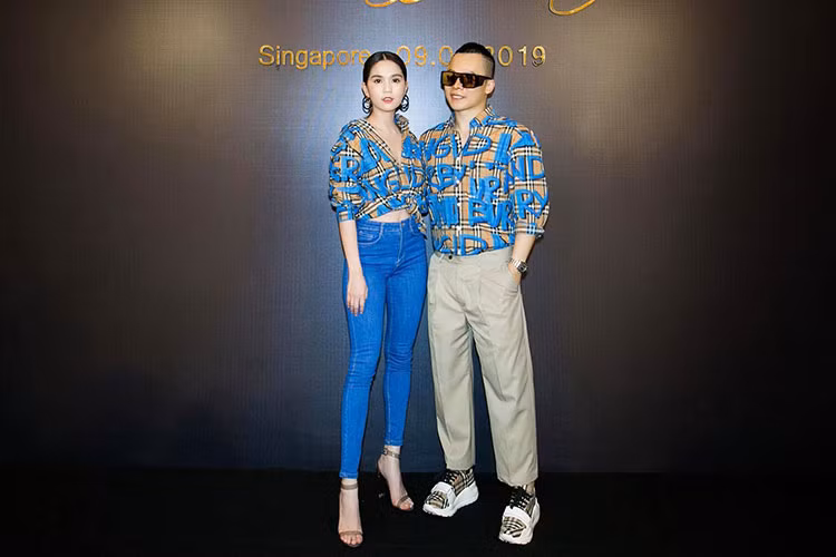 Gần đây, khi bàn về "sạch, thật" trong showbiz Việt, Khắc Tiệp khẳng định chỉ có mình Ngọc Trinh. “Nói về làm gái họ cứ mặc định là Ngọc Trinh nhưng để một đứa đàng hoàng nhất trong cái showbiz không ai như Trinh, không ai sạch như Trinh”, ông bầu họ Vũ nói. Ảnh: FBNV