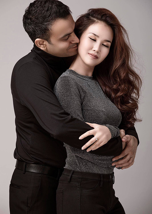 Chồng sắp cưới của Võ Hạ Trâm tên Vikas, là một doanh nhân. Ảnh: FBNV