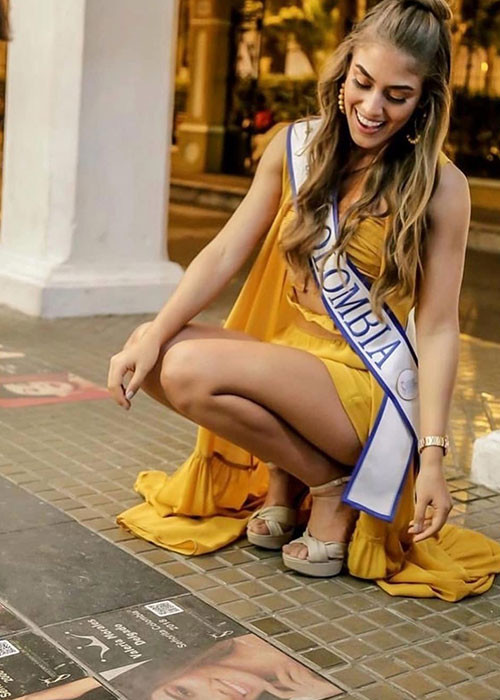 Vẻ đẹp của Valeria còn được đánh giá hiện đại.