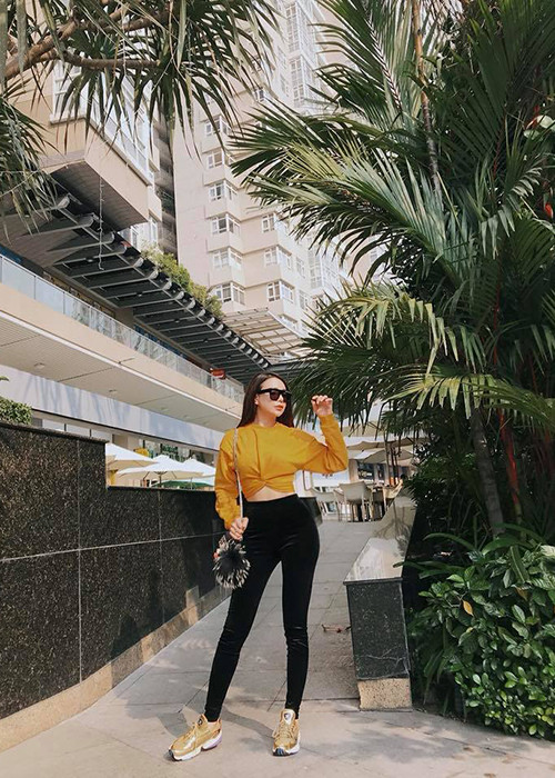 Trà Ngọc Hằng chia sẻ thêm khi con gái cứng cáp sẽ trở lại hoạt động nghệ thuật.