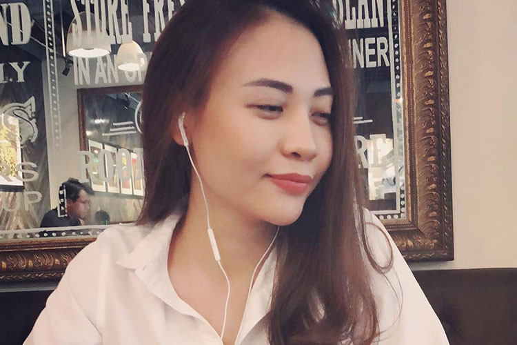 Đàm Thu Trang cũng rất hiếm khi nói lời hờn dỗi, ghen tuông hay viết tâm sự buồn bã, chán chường để Cường Đô la phải bận lòng.