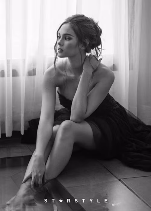 Catriona còn làm MC nên khả năng thuyết trình của cô cũng gây ấn tượng.