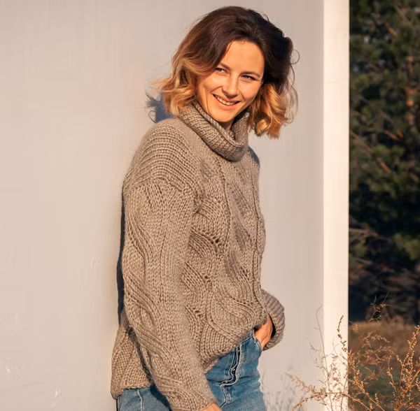 Áo len. So với các trang phục khác, áo len dễ bị co lại nhất sau khi sử dụng. Đây là lý do bạn nên mua chiếc áo len rộng hơn so với kích thước thực của cơ thể.