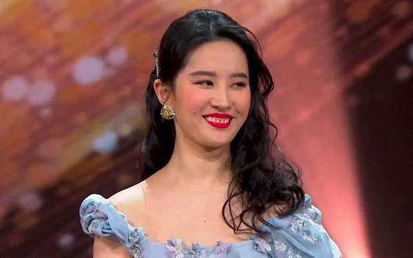 Mở rộng xương gò má là điều không thể tránh khỏi. Nó không chỉ ảnh hưởng đến vẻ thanh tú trên gương mặt mà còn ảnh hưởng đến khí chất tổng thể.